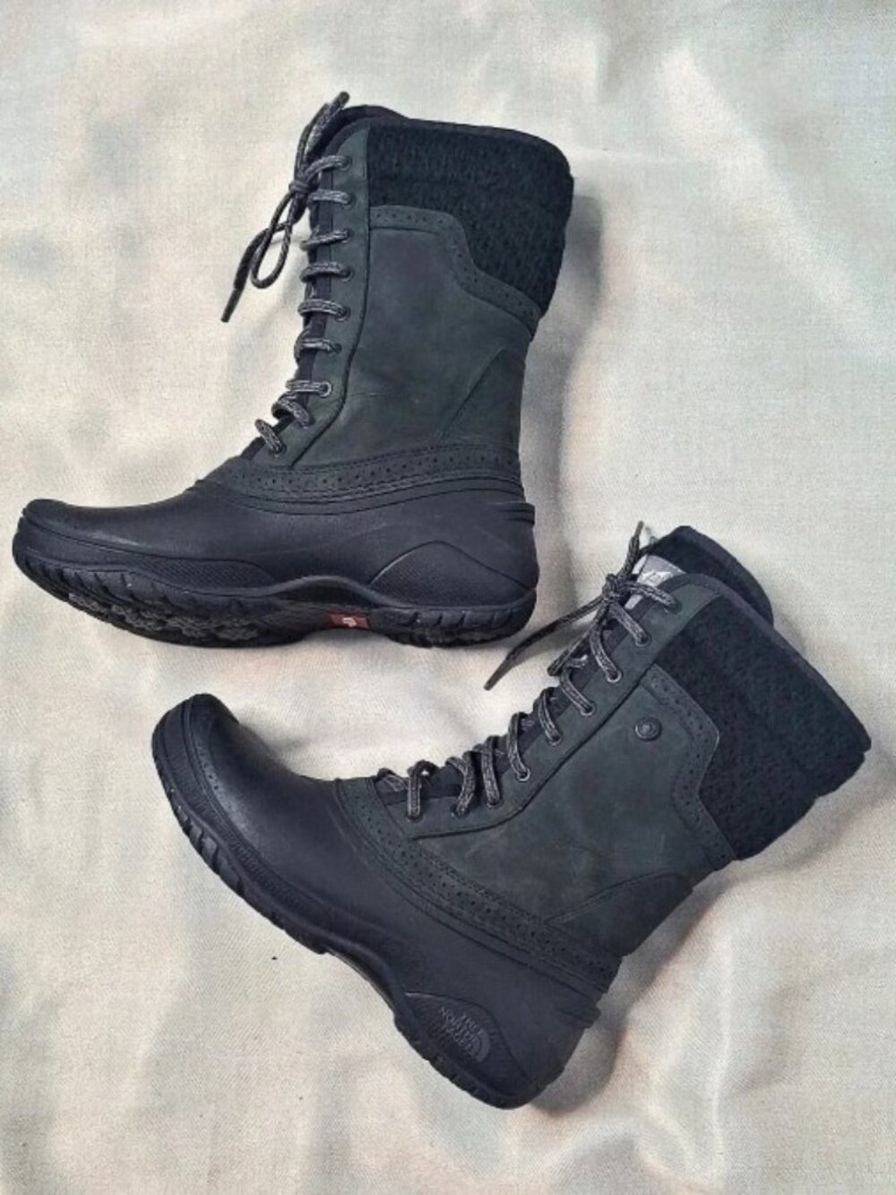 The North Face Shellista II Mid Waterproof Winter Boots Black Green Size 8